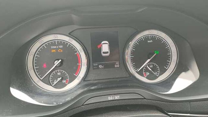 SKODA Karoq Karoq 1.5 TSI ACT DSG Sportline