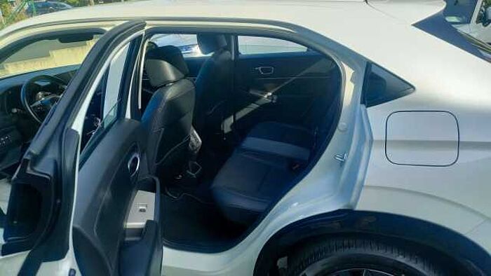 Honda HR-V Advance +Titanium Paket + 18Zoll HR1813